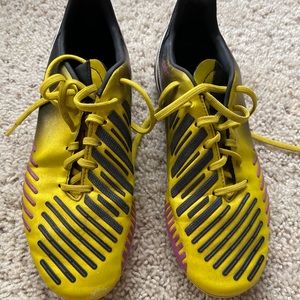 Adidas Predator Absolion soccer cleats boy